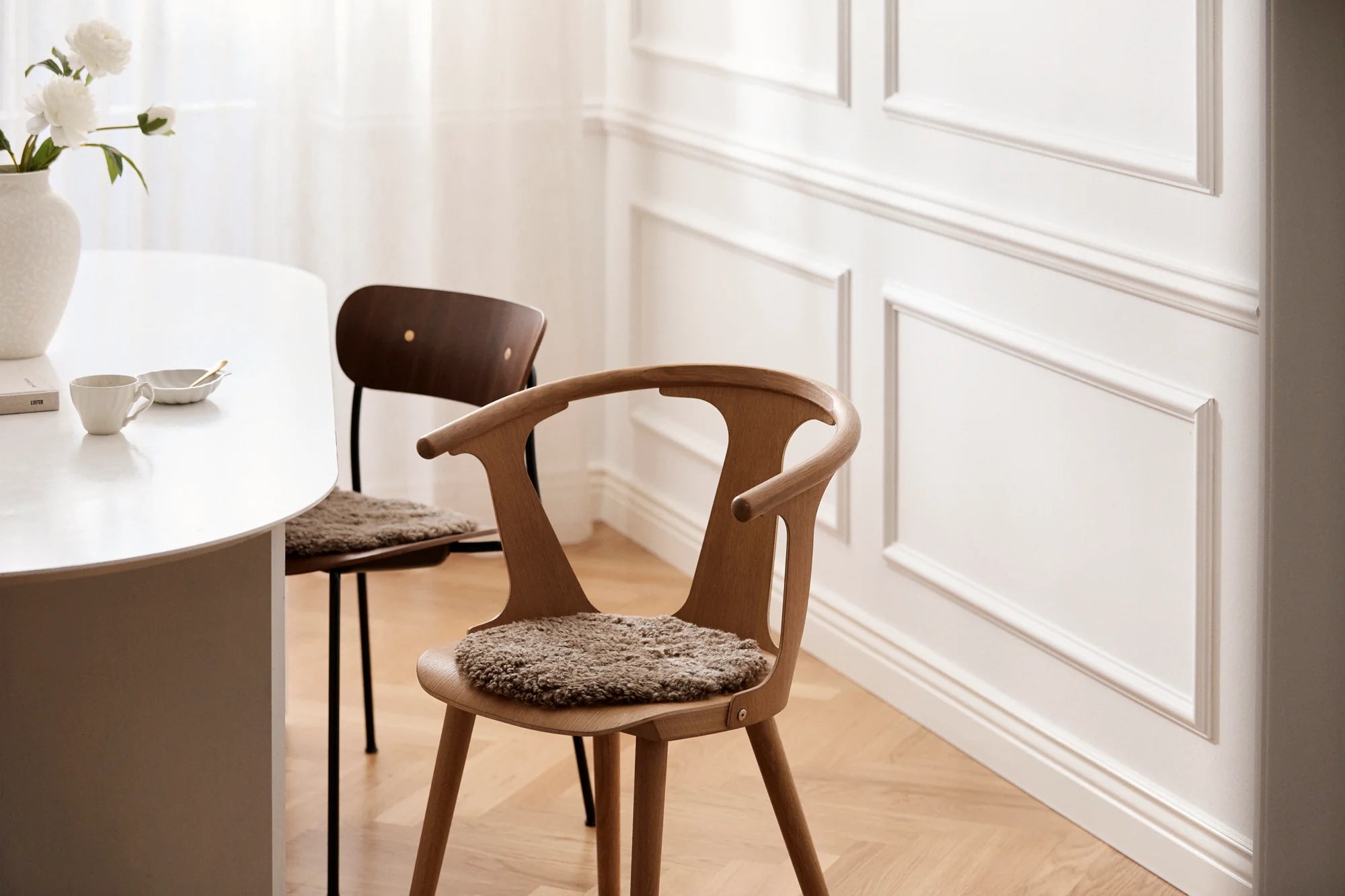 Rundes Sitzkissen aus Kurzhaar Lammfell