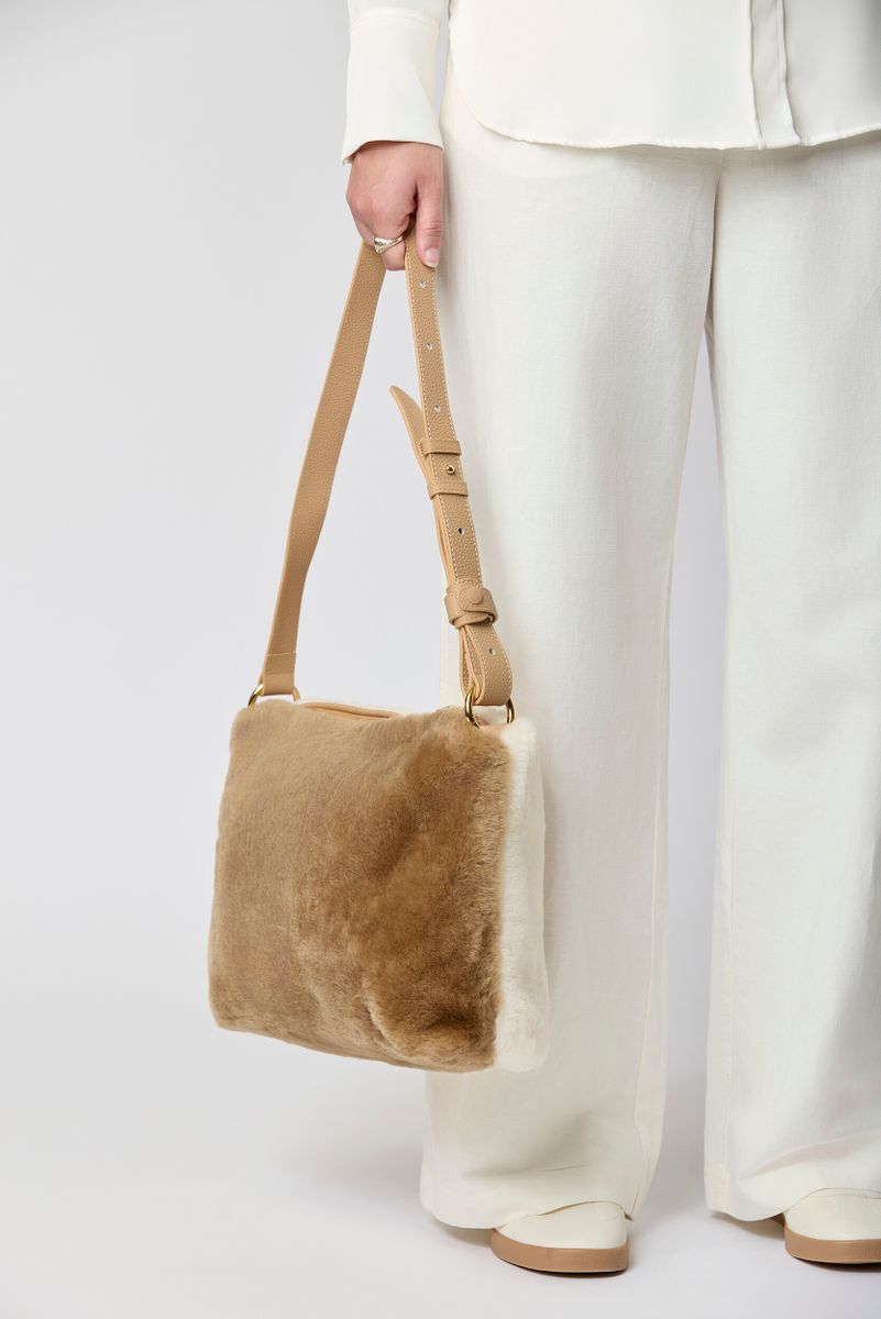 Olivia Maxi Tasche | Lammwolle Beige