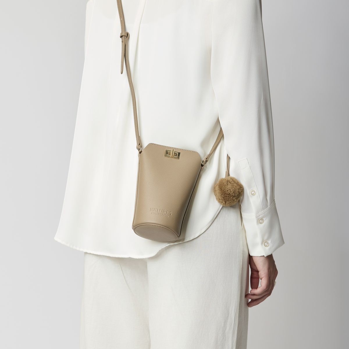 Adina Handytasche | Lammleder Antikgrün