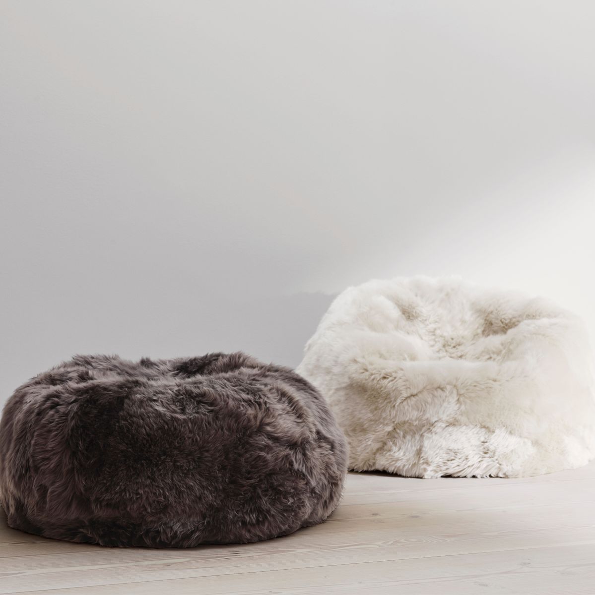 Lammfell Sitzsack | Langhaar | Neuseeland Schwarz