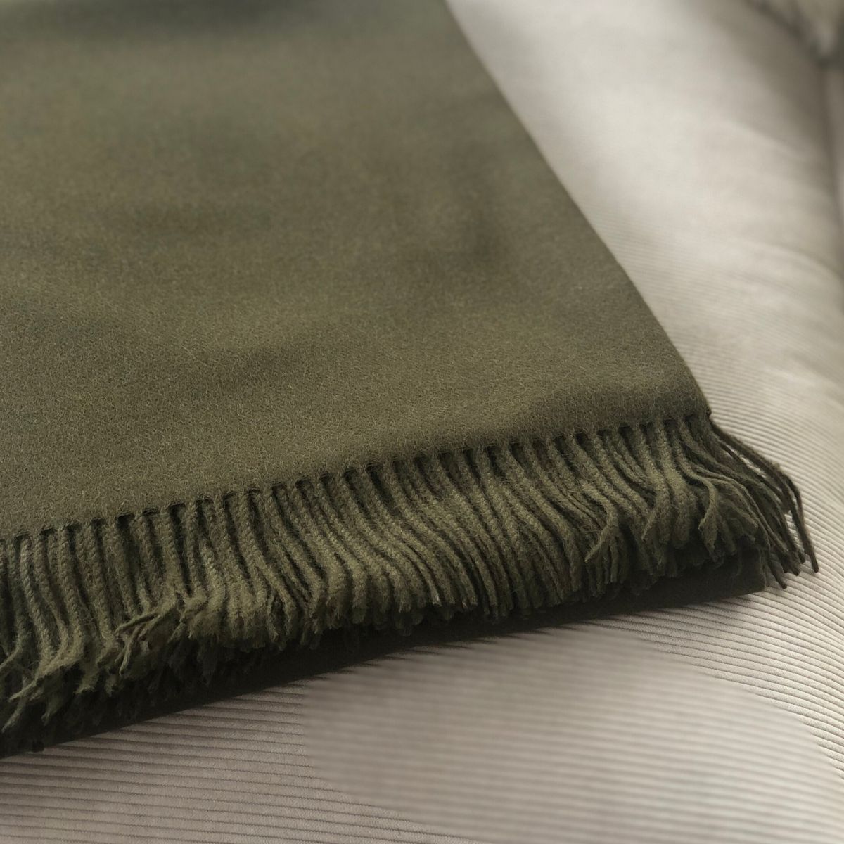 Amanda Wollplaid | 100% Baby Alpaka Wolle | 130x200 cm Dunkelgrau