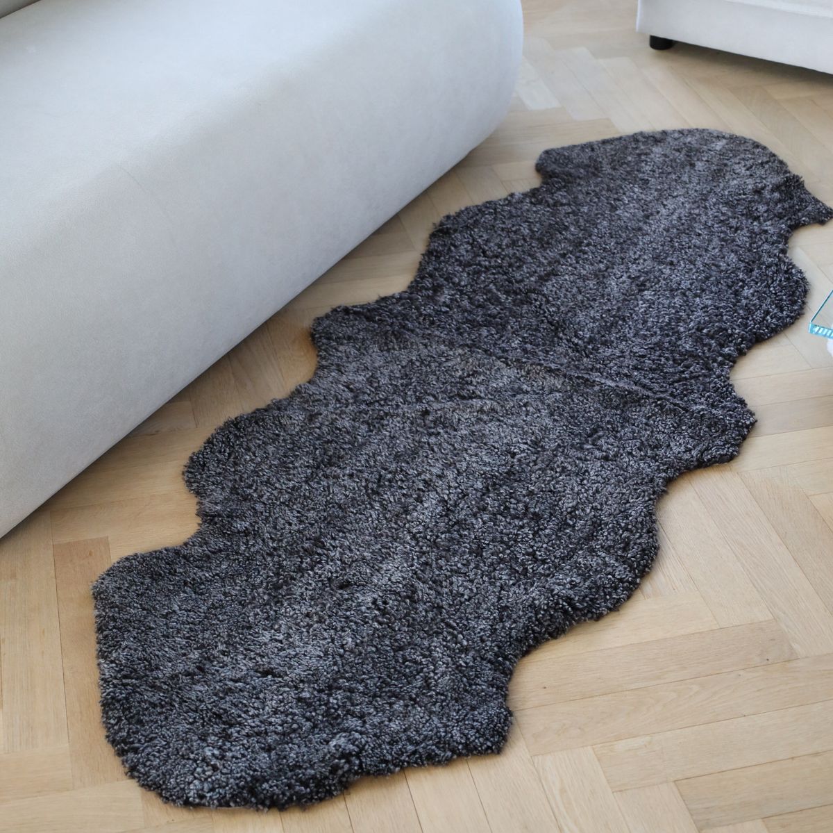 Lammfell Designerteppich | Kurzhaar | Neuseeland | 180x60 cm Anthrazit