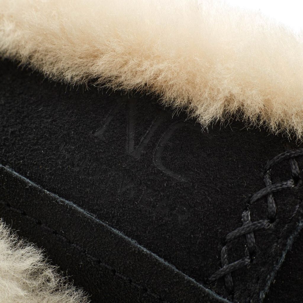 Cozy Slipper | Lammwolle, Wildleder Schwarz