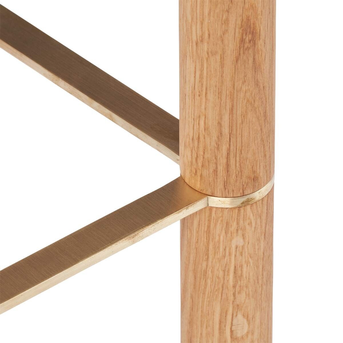 Emilia Barhocker | Design Möbel Taupe