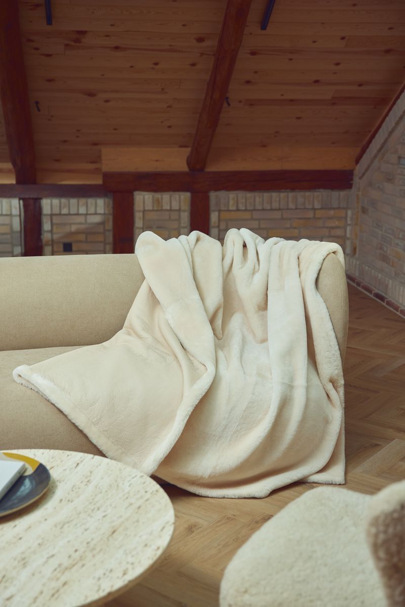 Angelina Decke | Neuseeland | Doubleface Lederbraun/Elfenbein