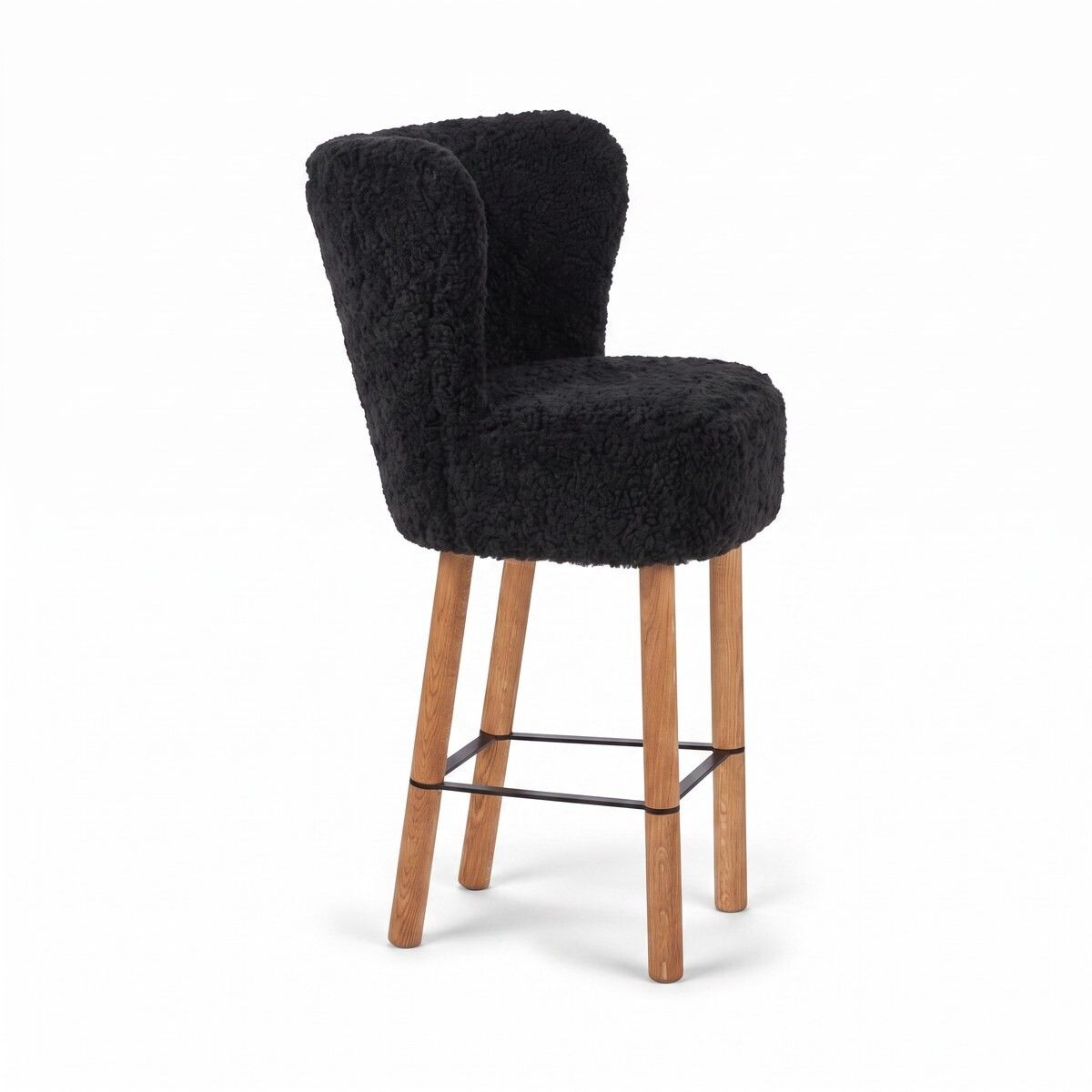 Emilia Barhocker | Design Möbel Schwarz