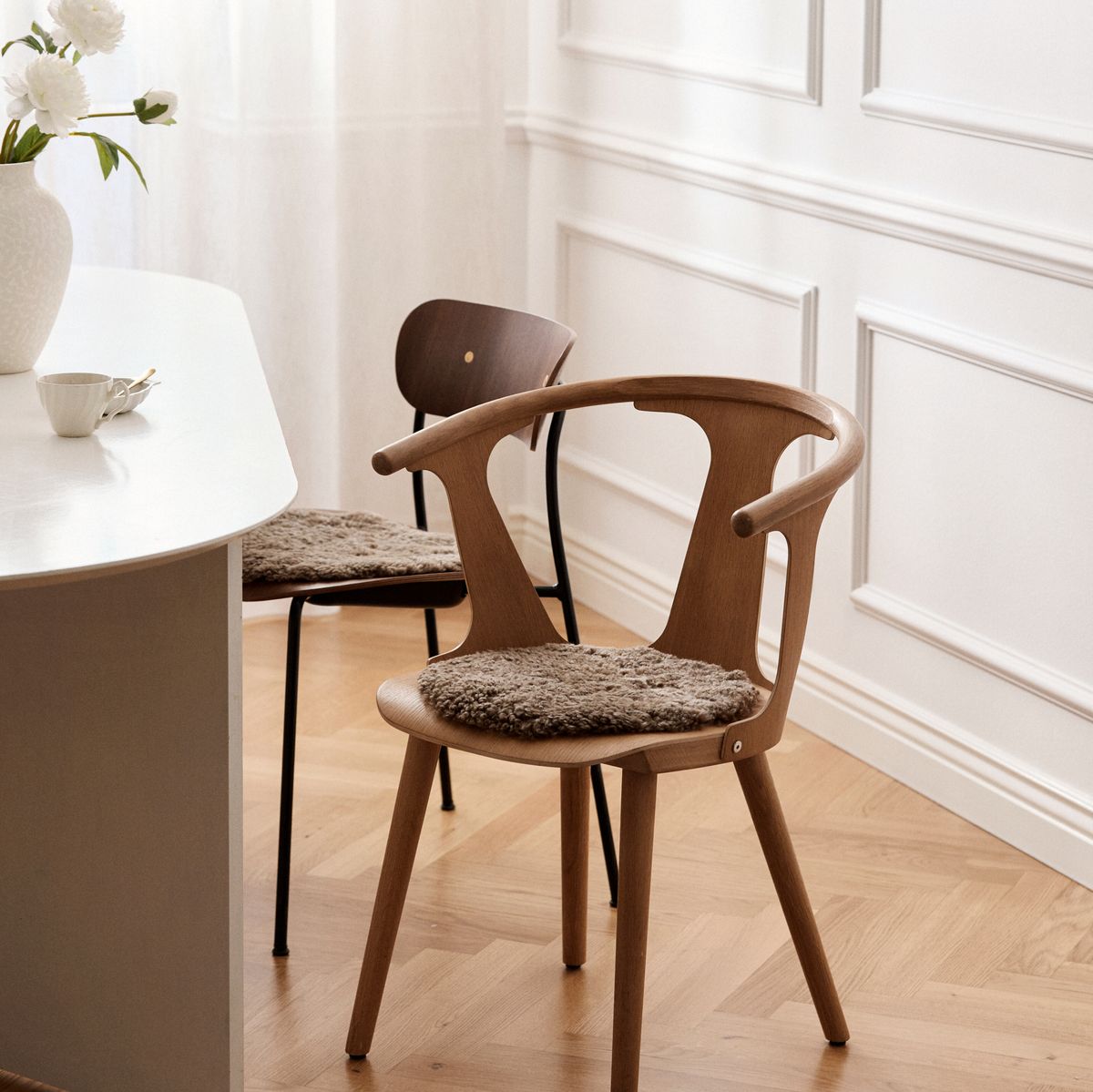 Lammfell Stuhlauflage | Kurzhaar | Neuseeland | D38 cm Anthrazit