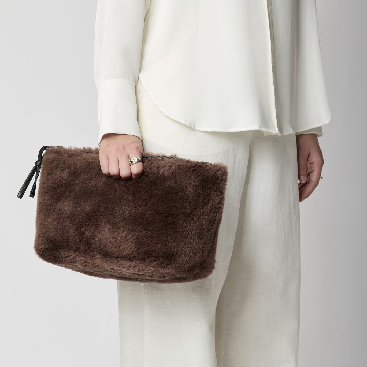Maxi Havana Clutch | Lammwolle Lederbraun
