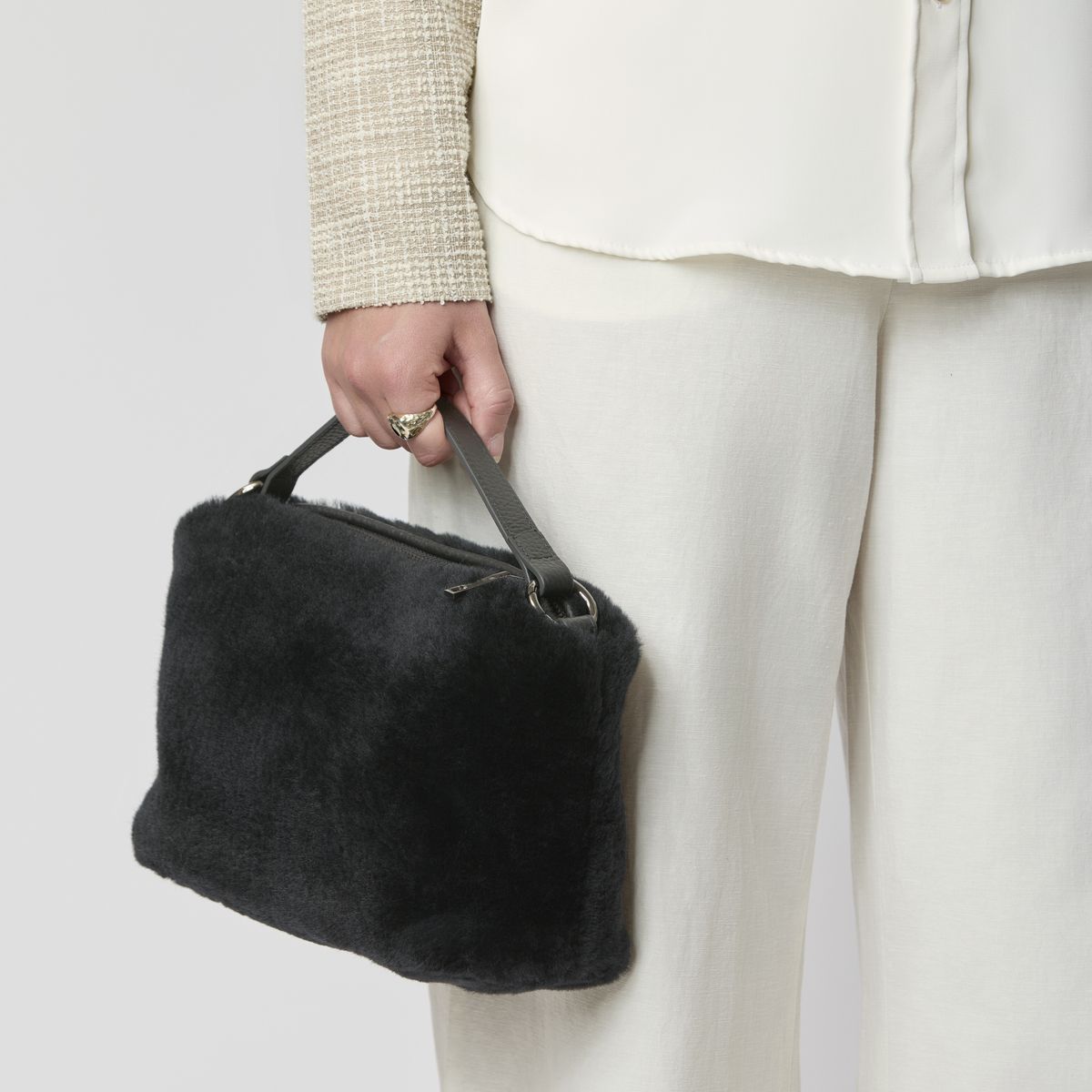 Olivia Tasche | Lammwolle Beige