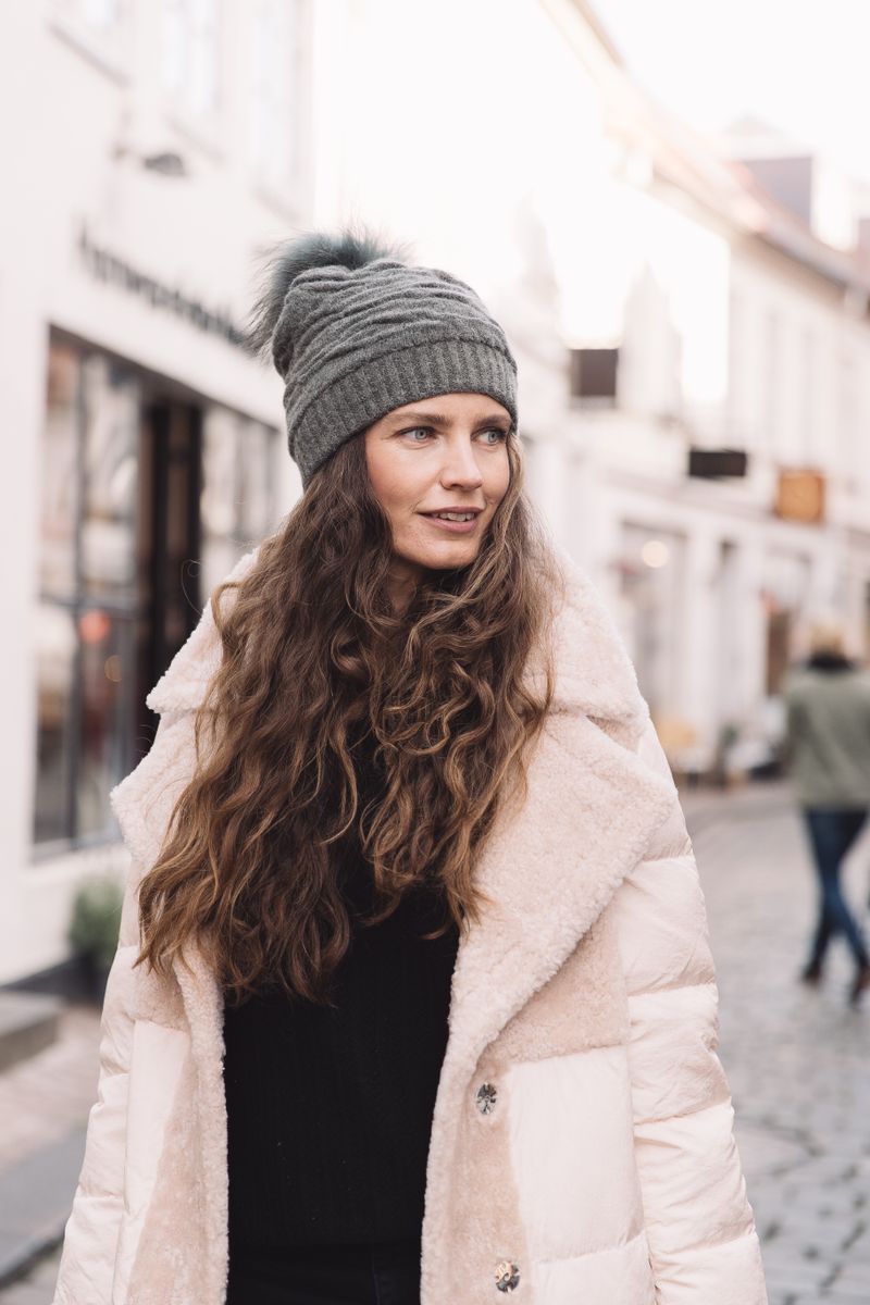 Sidse Beanie | Wolle, Waschbär Heckengrün/Heckengrün