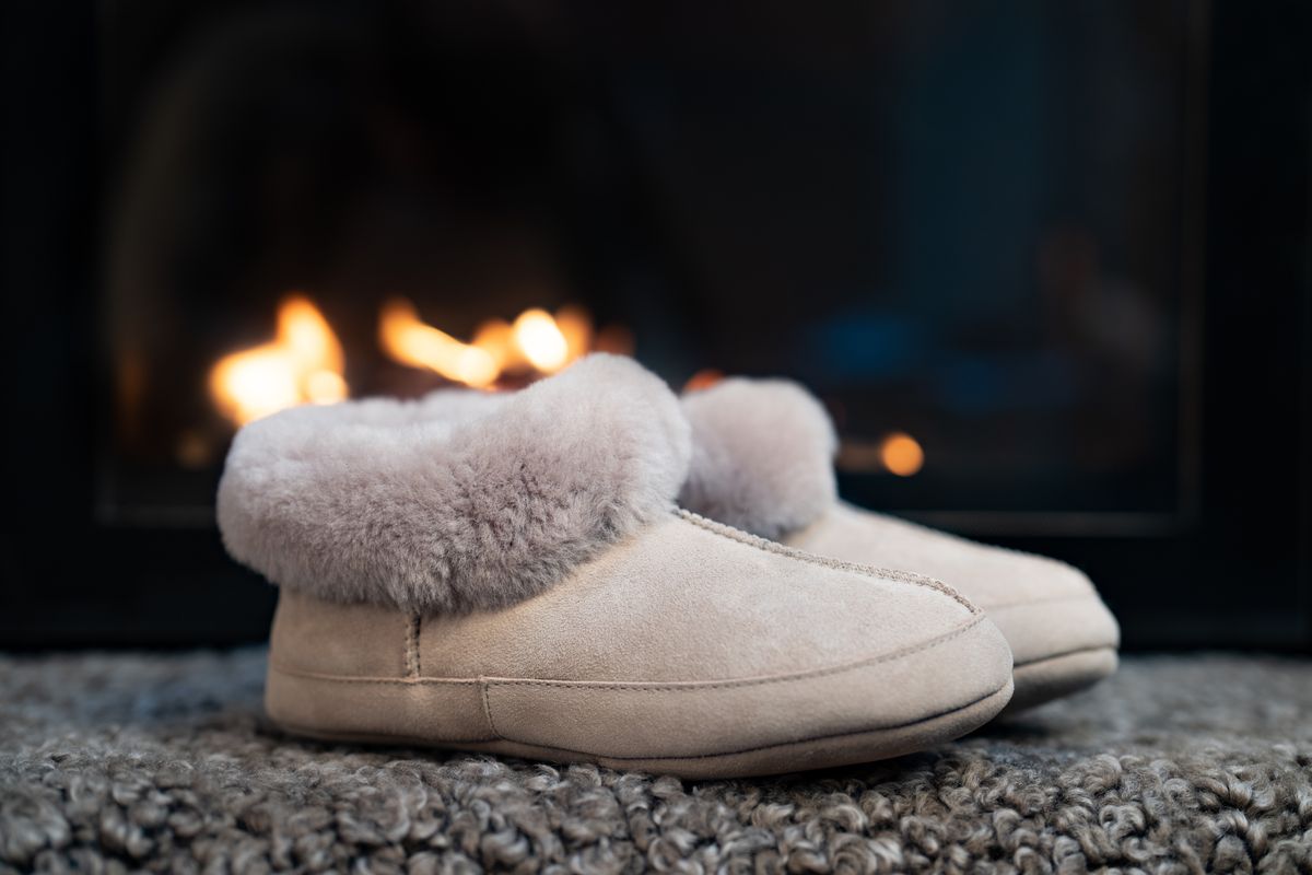 Soft Sole Slipper | Wildleder, Lammfell Hellgrau