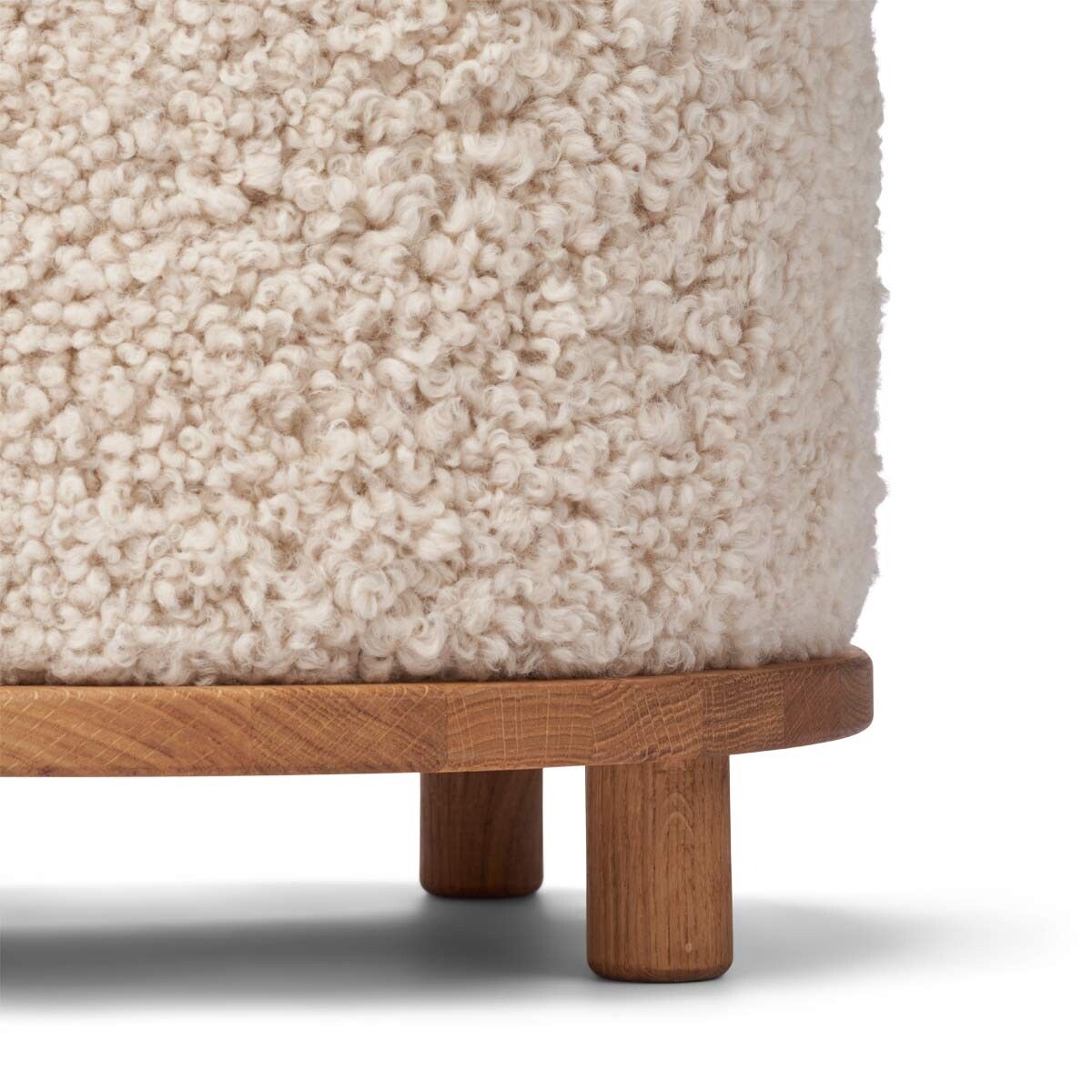 Simon Pouf | Kurzhaar | Neuseeland | D45x55 cm Beige