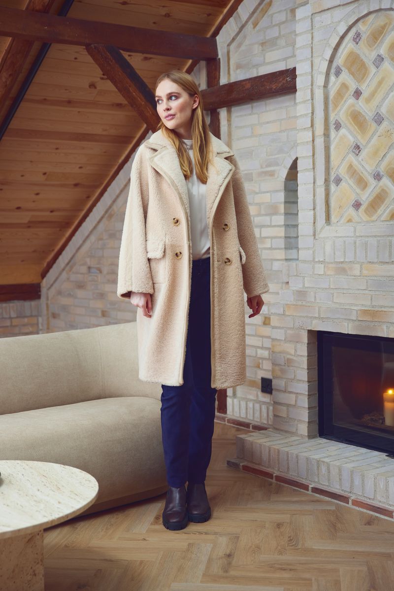 Jill Mantel | Shearling Beige