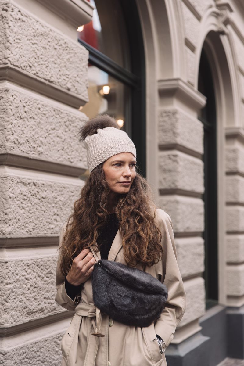 Stella Beanie | Wolle, Waschbär Beige/Mocca