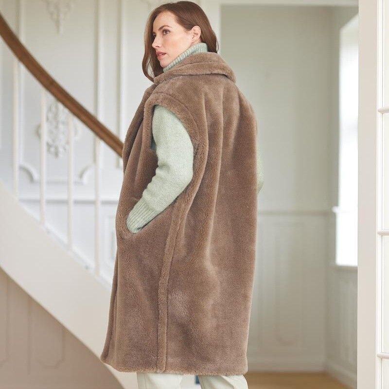 Courtney Weste | Lammwolle Minze