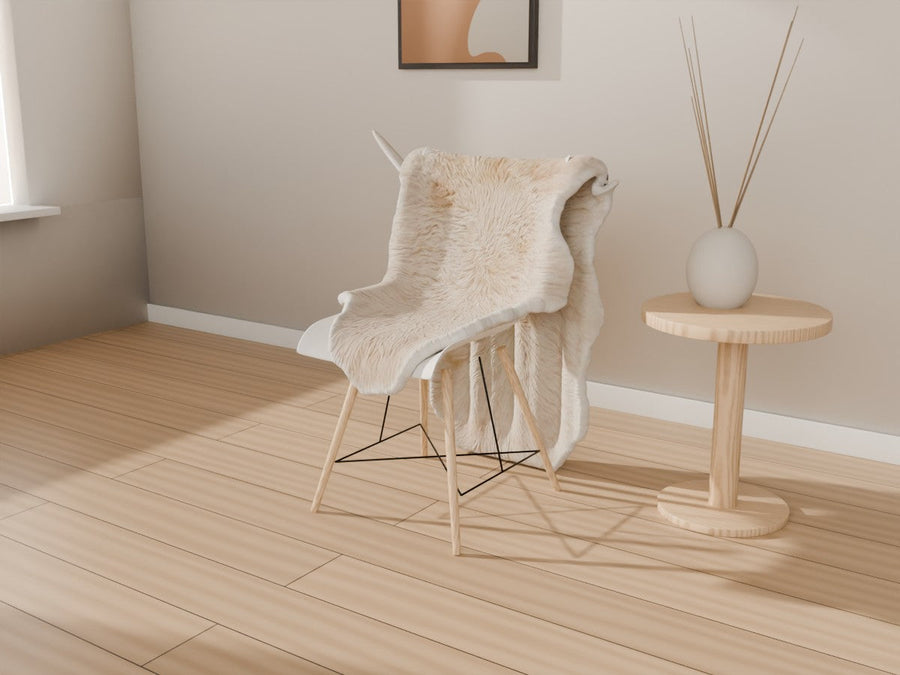 180 × 60 cm Lammfell auf dem Stuhl