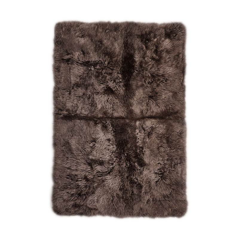 Brauner Teppich aus echtem Lammfell